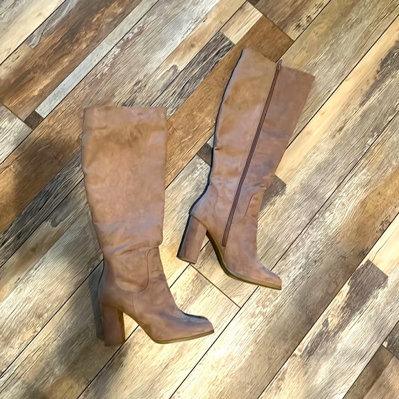 Madden Girl knee high boots - Picture 3 of 7